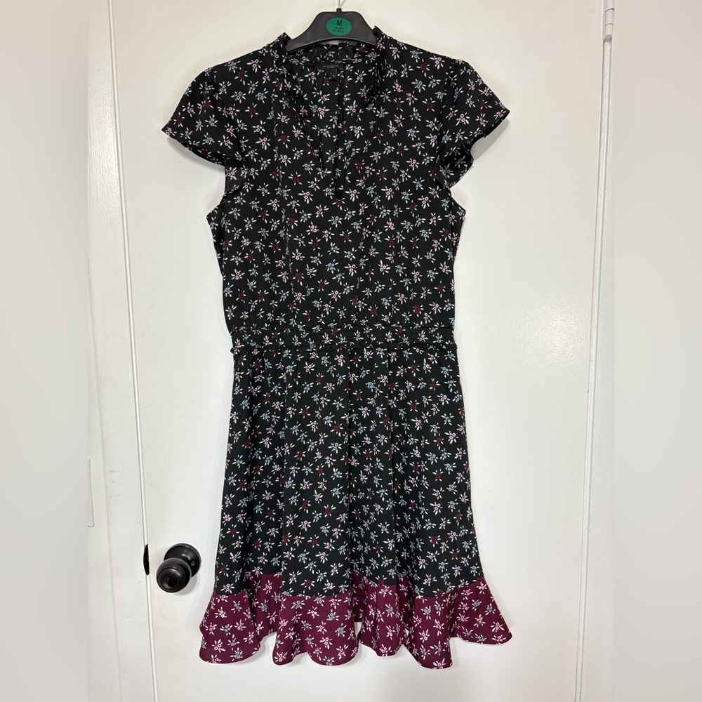 Floral Officecore Ann Taylor Factory Short Cap Sleeve Ruffle Hem Dress Sz M - Picture 2 of 12